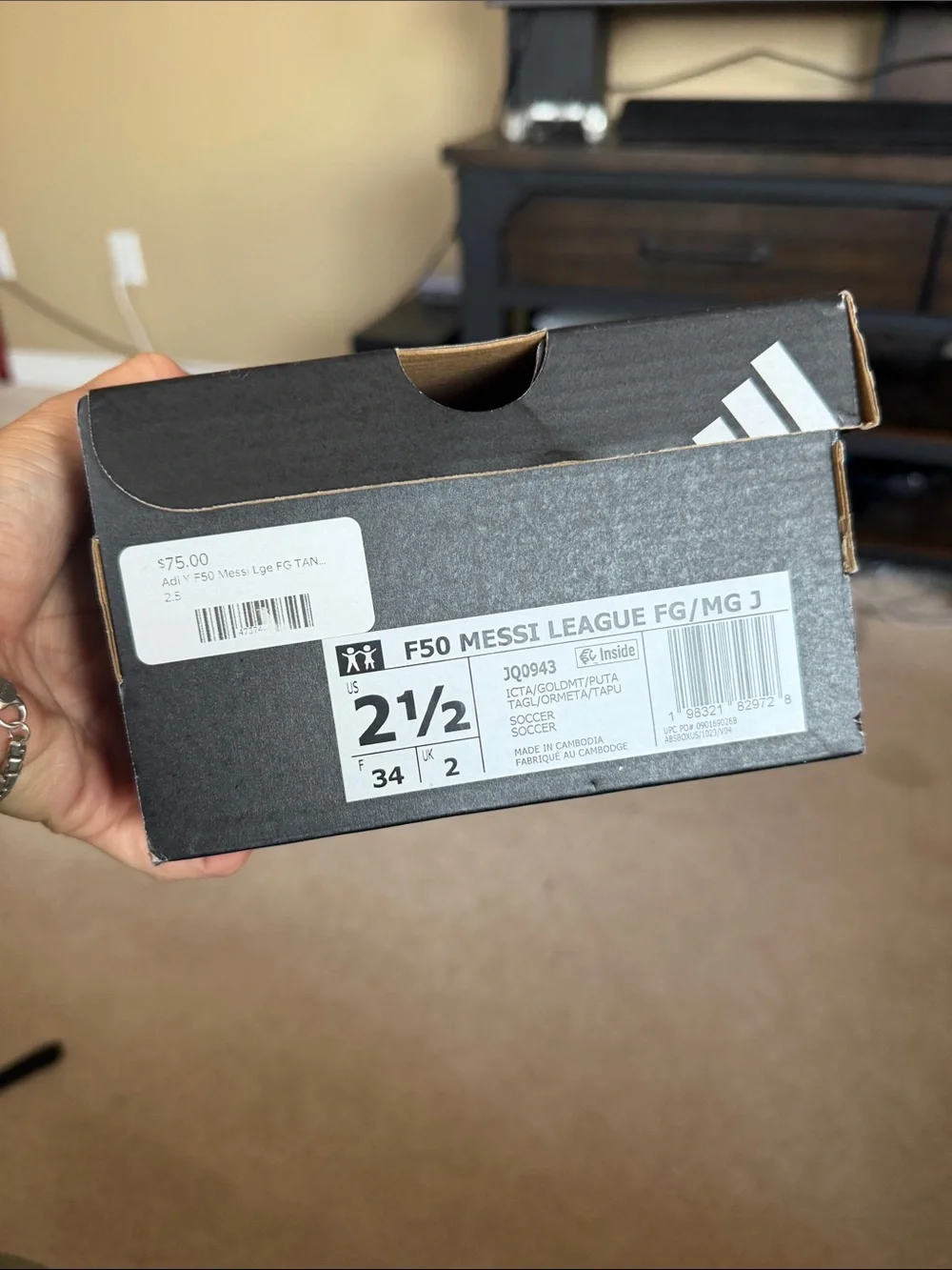 Messi soccer shoes size 2.5 youth